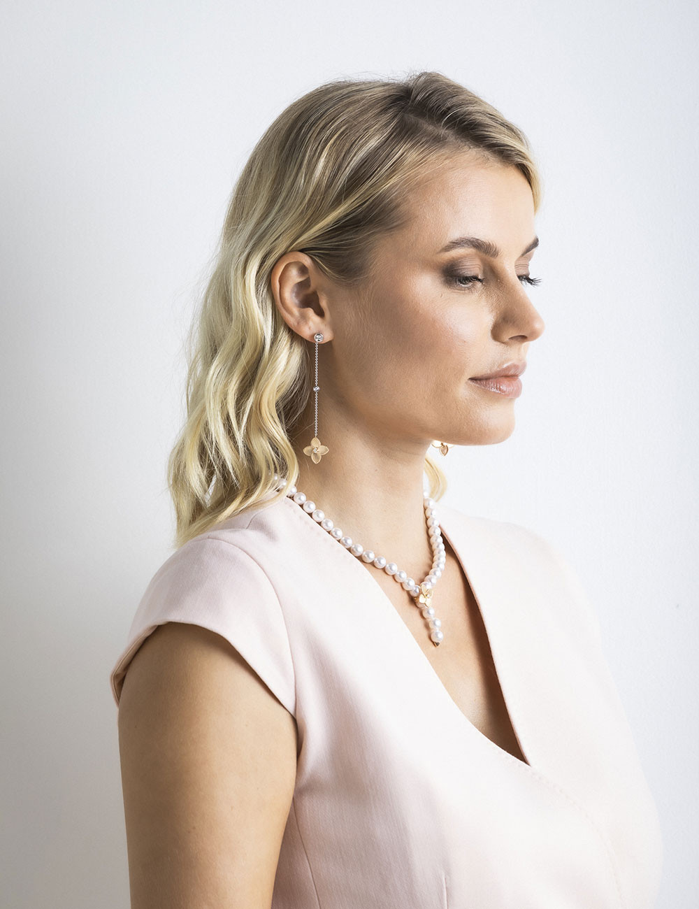Jewerly Store - 18k Gold Flower with Diamonds Long Dangle Earrings - Lisa Colpo | Italian Jewelry Boutique