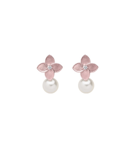18k Gold Flower and Pearl Earrings with Diamonds