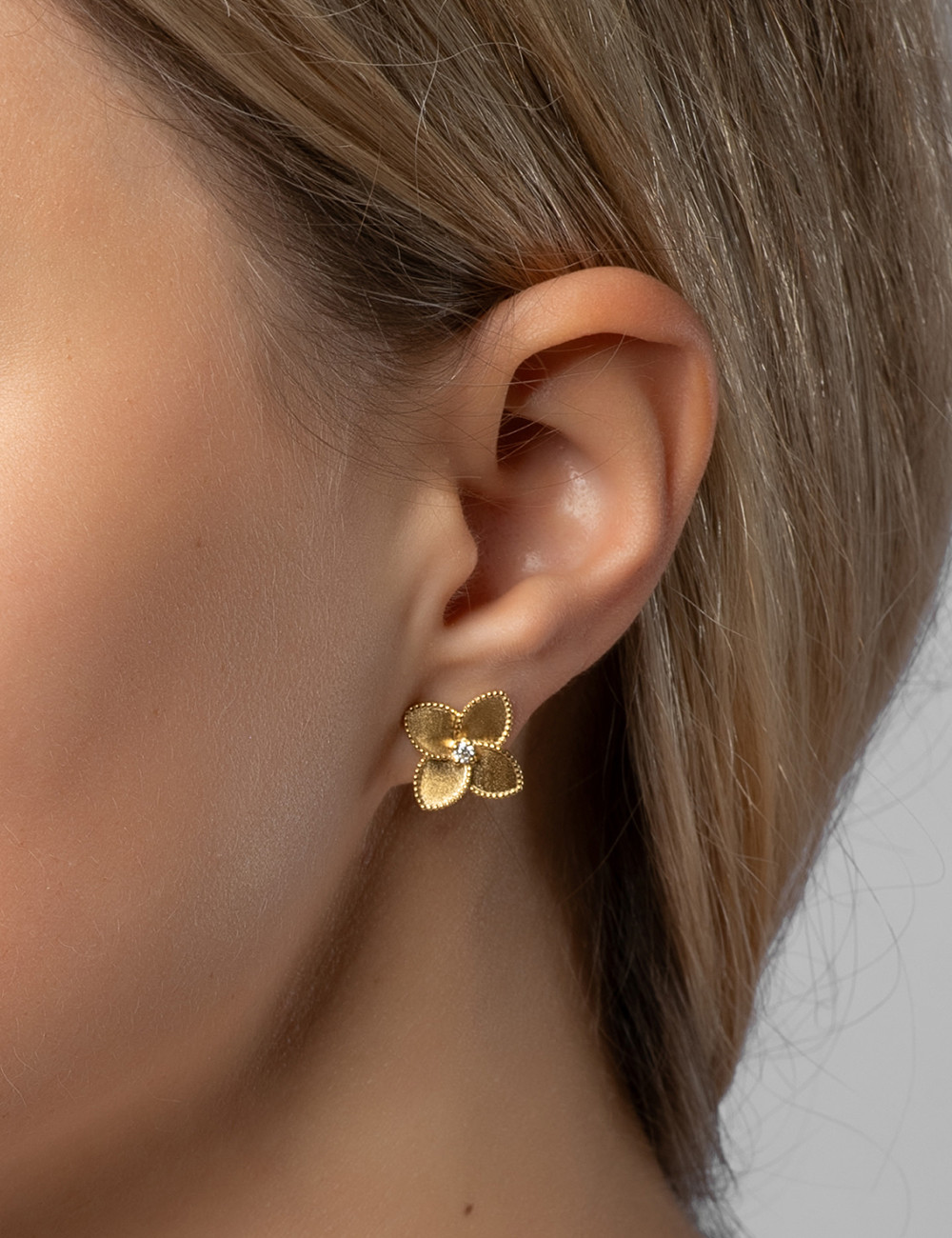 Jewerly Store - 18k Gold Flower with Diamond Stud Earrings - Lisa Colpo | Italian Jewelry Boutique
